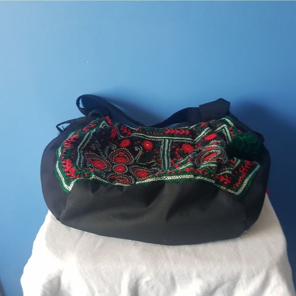 Women's Casual Handbag - Picture 8 of 15